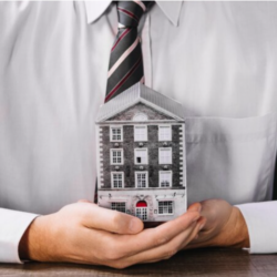 How Residential Real Estate Agents Help You Find the Right Home for Your Lifestyle